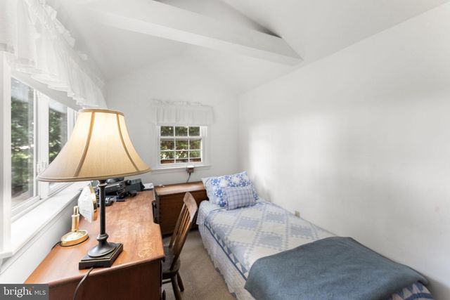 924 BLACKBEARD POND RD, Hague, VA 22469