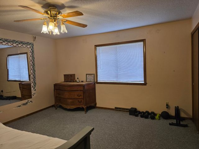 1700 Sherwood Lane, Ava, MO 65608