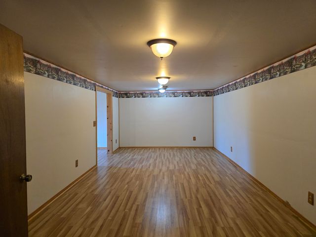 1700 Sherwood Lane, Ava, MO 65608