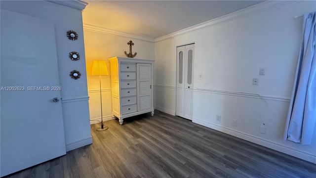 903 NE 27th Ave 903, Hallandale Beach, FL 33009