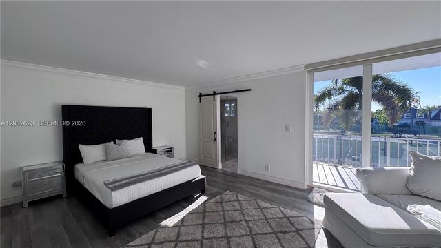 903 NE 27th Ave 903, Hallandale Beach, FL 33009