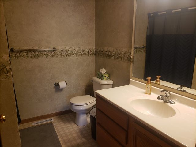 5500 Kacena Avenue, Marion, IA 52302