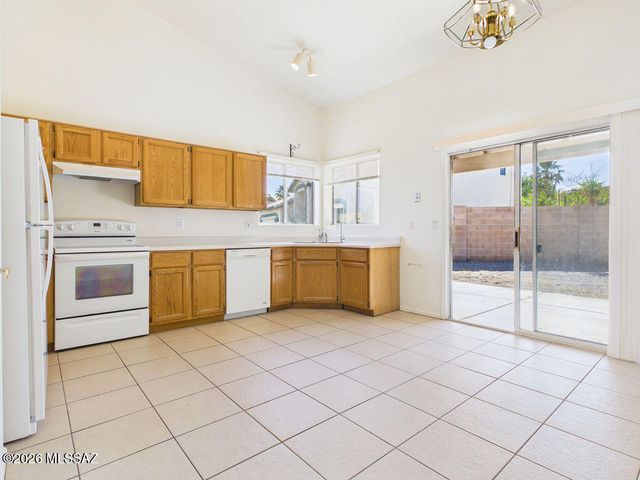 7169 W Rivulet Drive, Tucson, AZ 85743