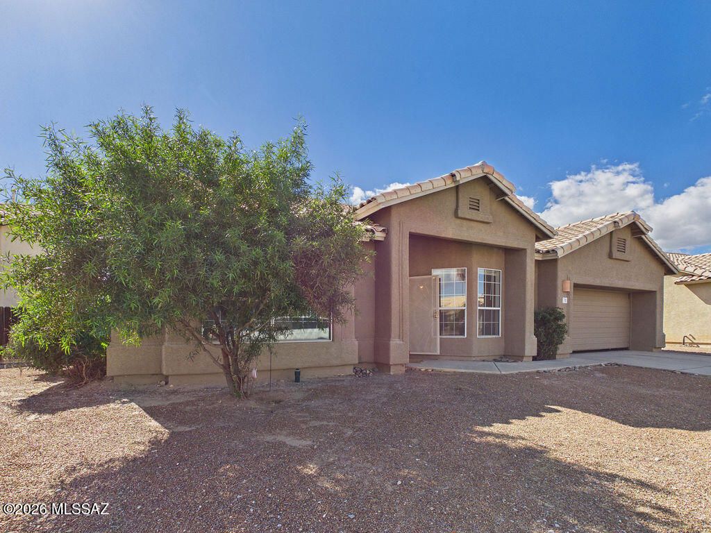 7169 W Rivulet Drive, Tucson, AZ 85743