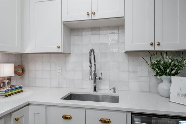 1219 BROWNING AVENUE, Birmingham, AL 35213