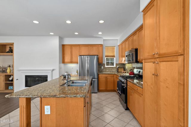 313 E Clara Street E, Port Hueneme, CA 93041