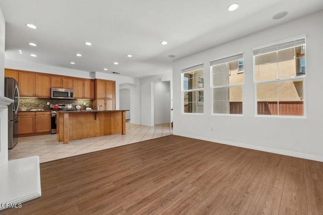 313 E Clara Street E, Port Hueneme, CA 93041