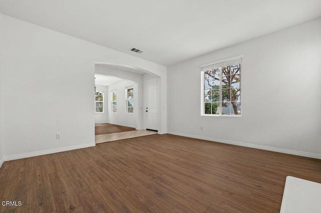 313 E Clara Street E, Port Hueneme, CA 93041