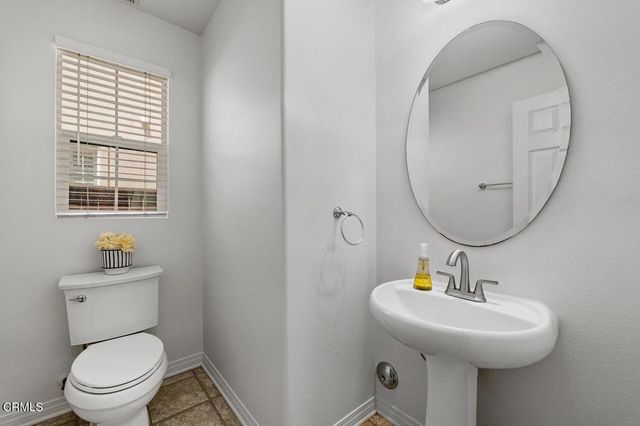 313 E Clara Street E, Port Hueneme, CA 93041