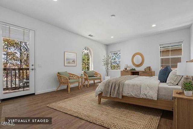 313 E Clara Street E, Port Hueneme, CA 93041