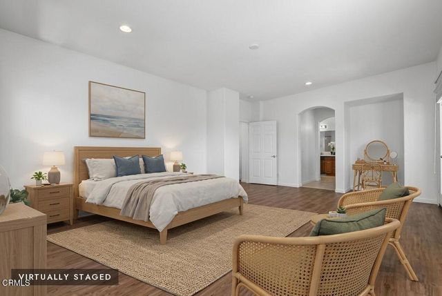 313 E Clara Street E, Port Hueneme, CA 93041