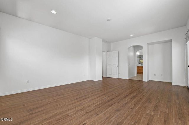 313 E Clara Street E, Port Hueneme, CA 93041