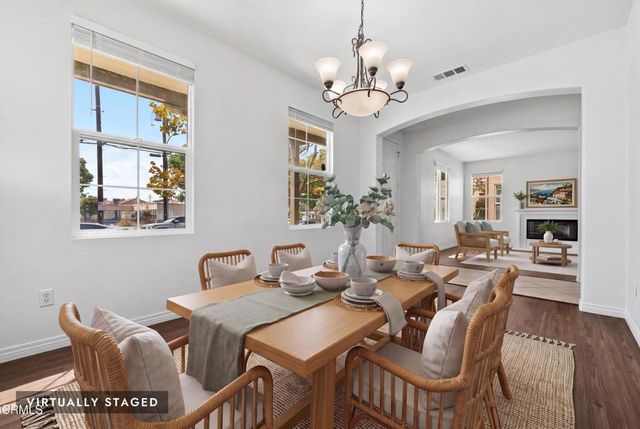 313 E Clara Street E, Port Hueneme, CA 93041