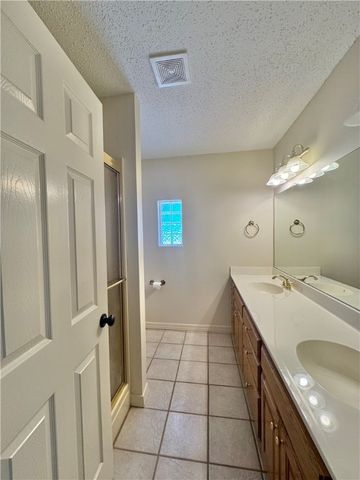 213 N Shore Drive, Russellville, AR 72802