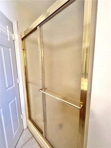 213 N Shore Drive, Russellville, AR 72802