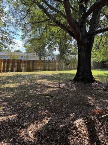 213 N Shore Drive, Russellville, AR 72802