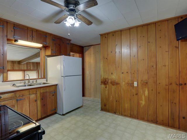 417 S Home Street, Palmyra, MO 63461