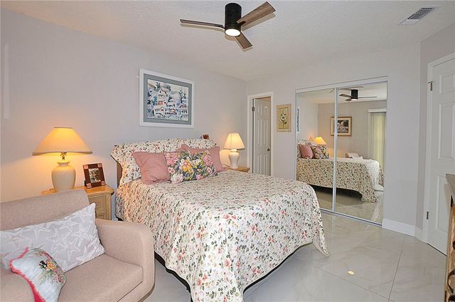 25 Pine Arbor Lane 202, Vero Beach, FL 32962