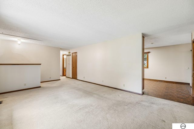 3921 S Folsom Street, Lincoln, NE 68522