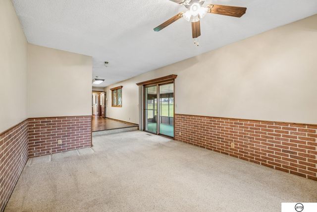 3921 S Folsom Street, Lincoln, NE 68522