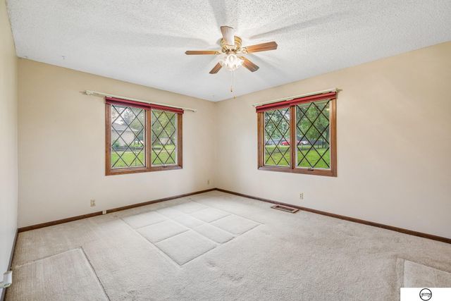 3921 S Folsom Street, Lincoln, NE 68522