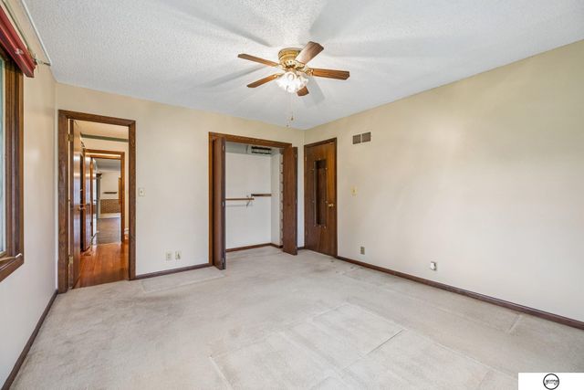 3921 S Folsom Street, Lincoln, NE 68522