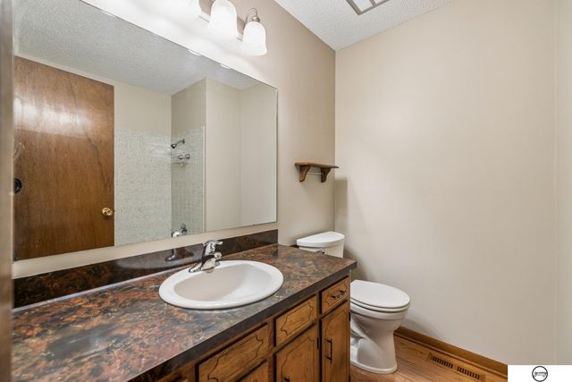 3921 S Folsom Street, Lincoln, NE 68522