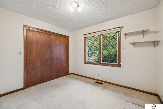 3921 S Folsom Street, Lincoln, NE 68522