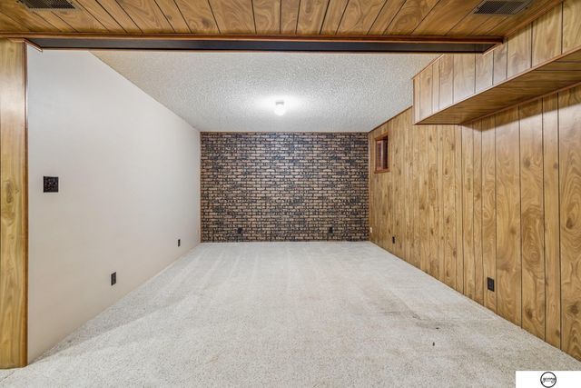 3921 S Folsom Street, Lincoln, NE 68522