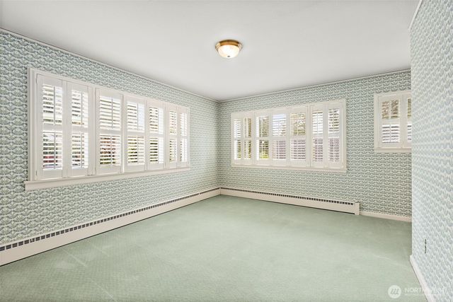 1 Forest Glen Lane SW, Lakewood, WA 98498