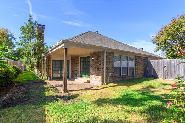 6025 Daven Oaks Drive, Dallas, TX 75248