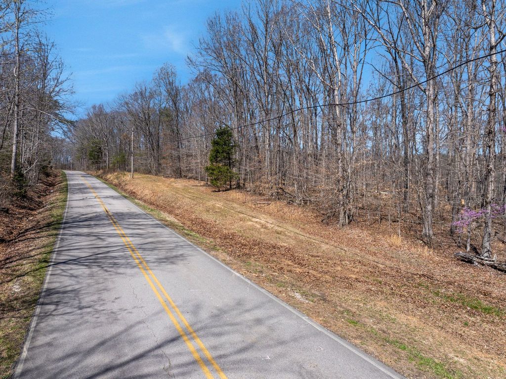 3344 Craggie Hope Road, Kingston Springs, TN 37082