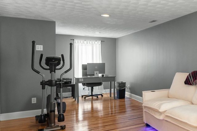 20 Landers Rd, Stoneham, MA 02180