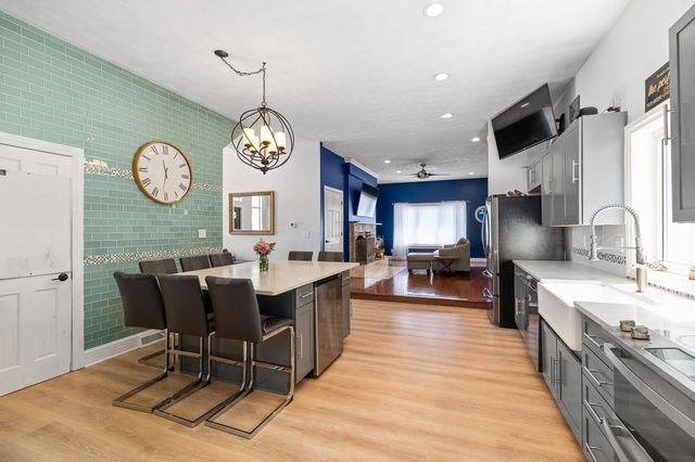 20 Landers Rd, Stoneham, MA 02180