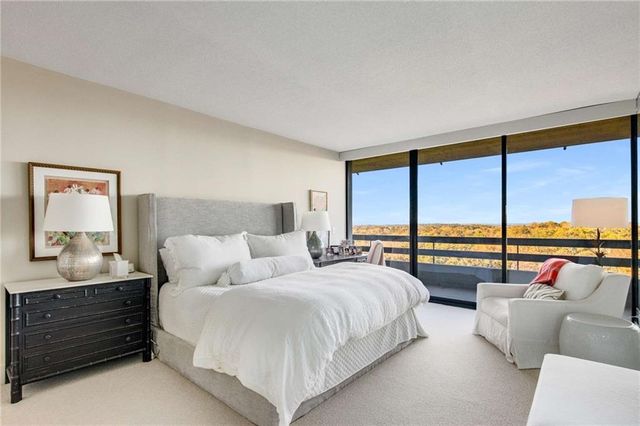 2660 Peachtree Road NW 14B, Atlanta, GA 30305