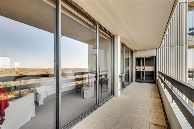 2660 Peachtree Road NW 14B, Atlanta, GA 30305