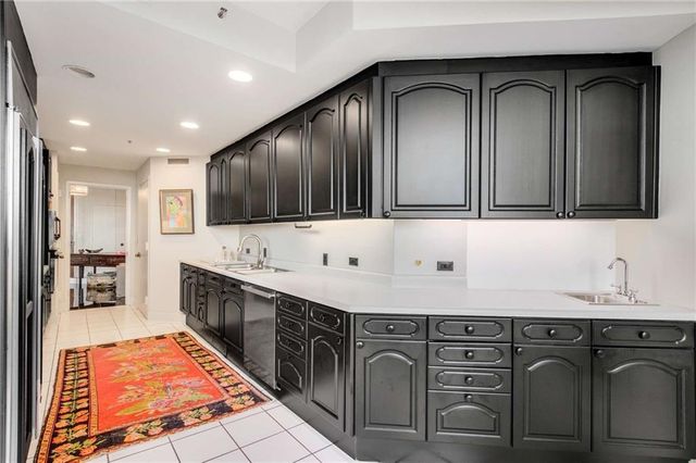 2660 Peachtree Road NW 14B, Atlanta, GA 30305