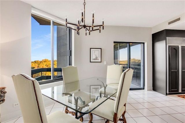 2660 Peachtree Road NW 14B, Atlanta, GA 30305