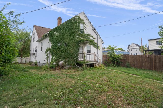 2609 12th Avenue S, Minneapolis, MN 55407