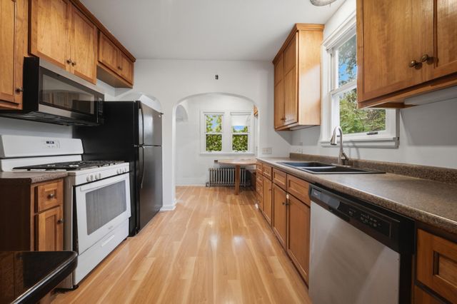 2609 12th Avenue S, Minneapolis, MN 55407
