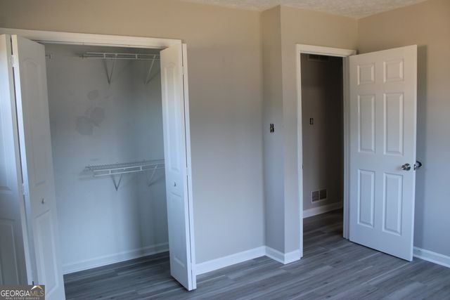 3014 Lakeridge Drive SE, Conyers, GA 30094