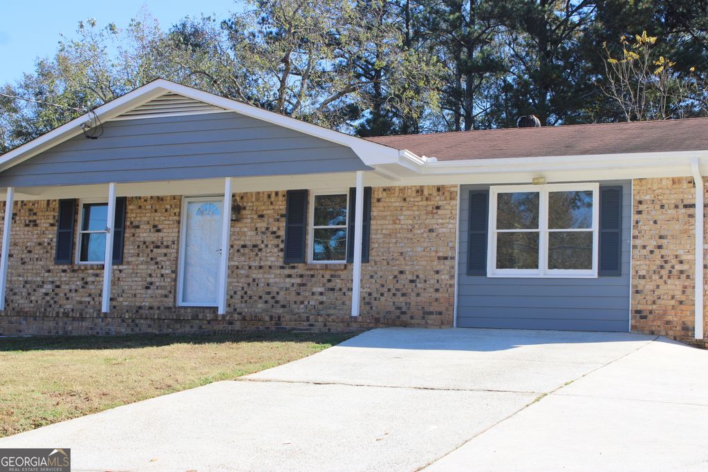 3014 Lakeridge Drive SE, Conyers, GA 30094