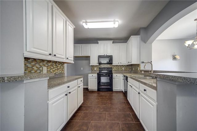 2505 Arnold Mill Road, Lawrenceville, GA 30044