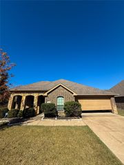 101 Holly Street, Waxahachie, TX 75165