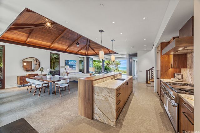 56-201 Kamehameha Highway, Kahuku, HI 96731