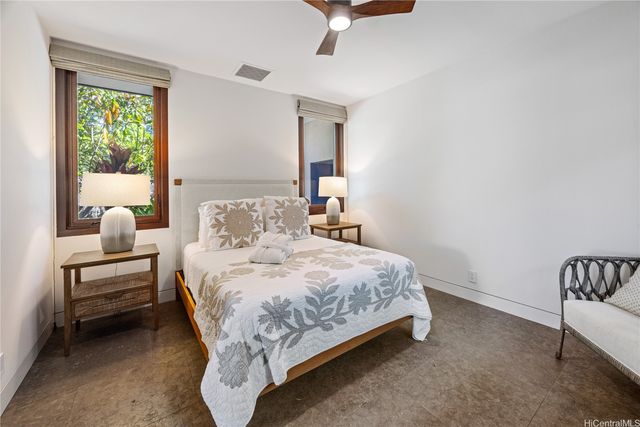 56-201 Kamehameha Highway, Kahuku, HI 96731