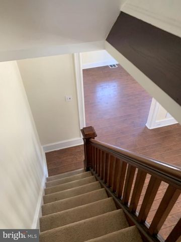 119-121 GRANDVIEW AVE, Pitman, NJ 08071