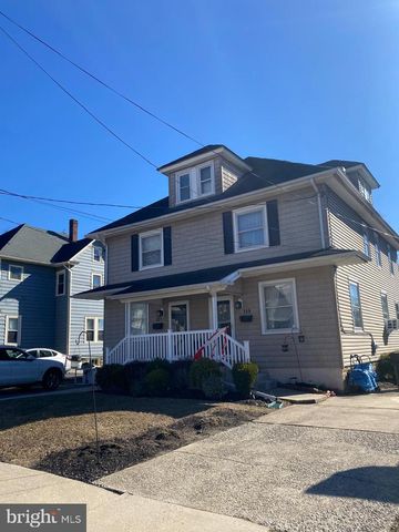 119-121 GRANDVIEW AVE, Pitman, NJ 08071