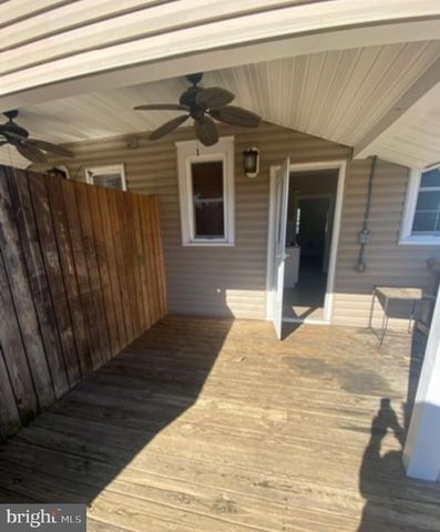 119-121 GRANDVIEW AVE, Pitman, NJ 08071