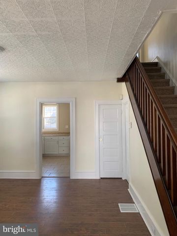 119-121 GRANDVIEW AVE, Pitman, NJ 08071